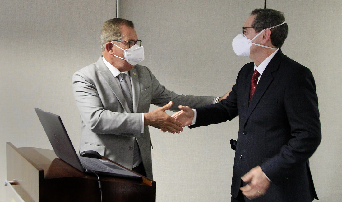 No momento, você está visualizando STJ e CJF firmam acordos de cooperação técnica com o TRF4 para nova cessão de uso do SEI (28/09/2021)