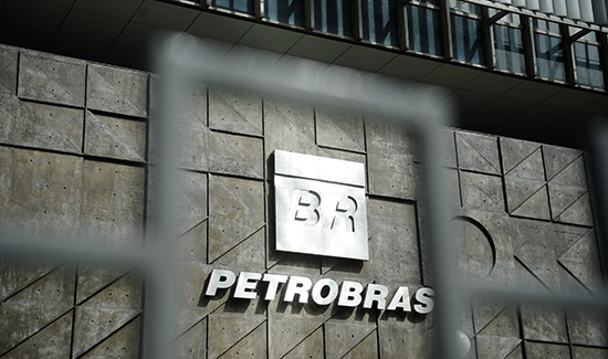 Leia mais sobre o artigo SISTCON homologa acordo e Petrobras pagará indenização por vazamento em Araucária (PR) no ano 2000 (14/10/2021)