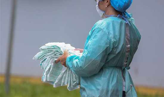 Leia mais sobre o artigo Auxiliar de enfermagem com aposentadoria especial poderá trabalhar durante a pandemia (01/10/2021)