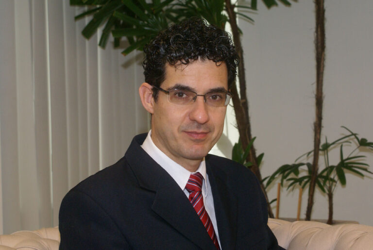 Leia mais sobre o artigo Itamaraty divulga eleição do juiz Marcelo De Nardi à Presidência do CGAP/HCCH (14/03/2022)