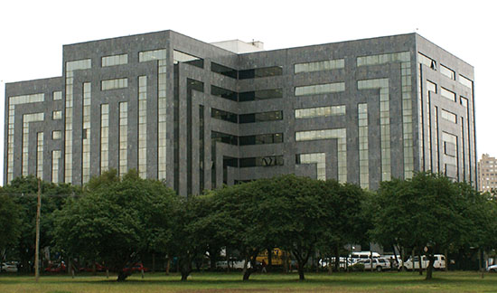 Leia mais sobre o artigo TRF4 mantém Tribunal do Júri do Caso Becker em Porto Alegre (05/07/2022)