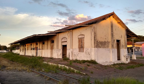 Leia mais sobre o artigo TRF4 suspende restauração de prédio de estação ferroviária Ramiz Galvão (26/07/2022)