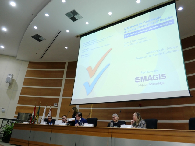 Leia mais sobre o artigo Workshop busca aprofundar soluções para a conciliação (31/08/2022)