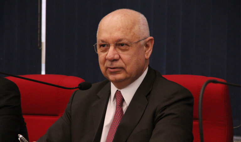 Leia mais sobre o artigo Evento celebra legado do ministro Teori Zavascki (09/08/2022)