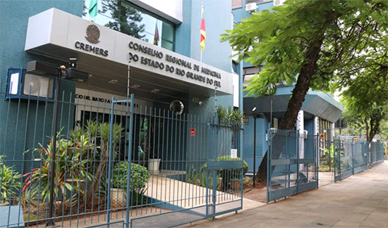 Leia mais sobre o artigo TRF4 nega pedidos de suspeição contra o juiz da 11ª Vara Federal de Porto Alegre (24/10/2022)
