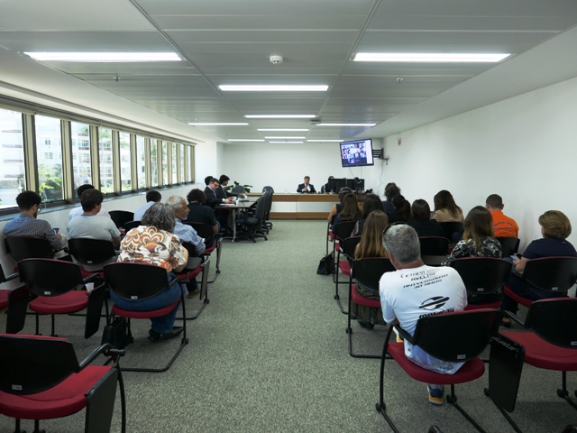 Leia mais sobre o artigo Câmara Judicial de Proteção da Lagoa da Conceição se reúne pela primeira vez (20/11/2022)