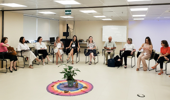 Leia mais sobre o artigo Curso propõe método para resolução de dificuldades de convivência social (21/11/2022)