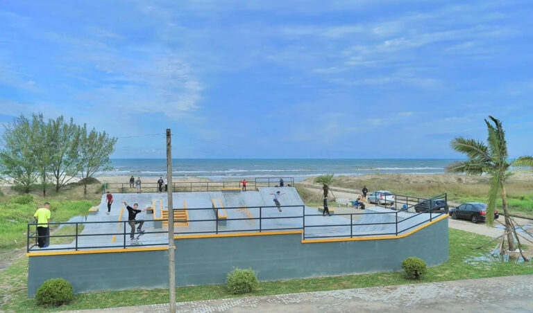 Leia mais sobre o artigo Pista de skate em APP na praia de Arroio do Sal terá que ser demolida (06/12/2022)