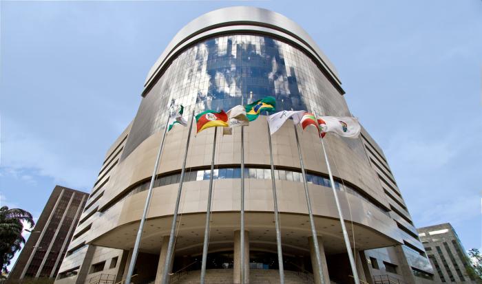 Leia mais sobre o artigo Convênios entre entidades privadas e poder público são tema de novo incidente de uniformização (15/12/2022)