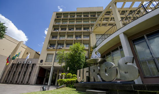 Leia mais sobre o artigo UFRGS terá que reavaliar candidata autodeclarada parda  (03/02/2023)