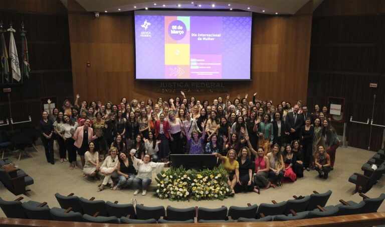 Leia mais sobre o artigo Palestra de Mayra Cotta marca o Dia Internacional da Mulher na JFPR (08/03/2023)