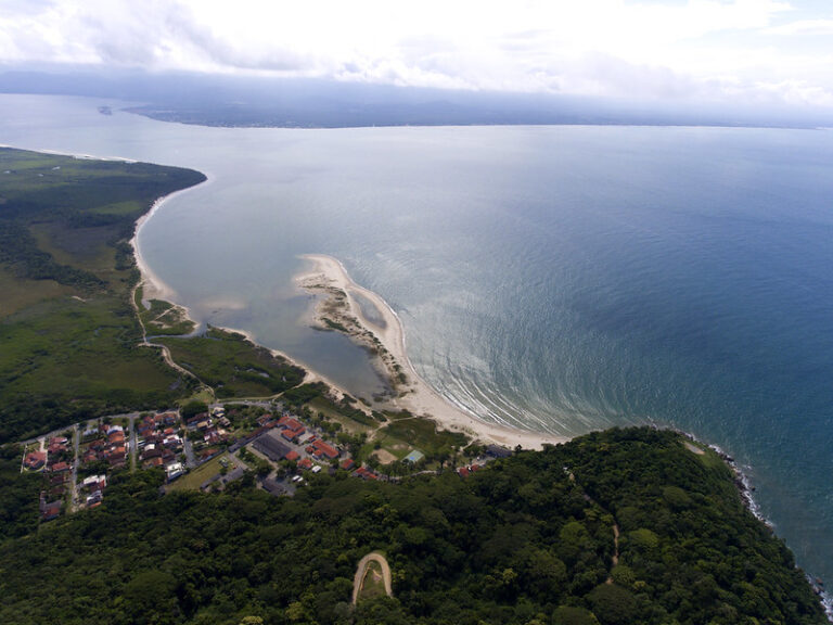Leia mais sobre o artigo Liminar proíbe intervenções em área de preservação permanente às margens do rio Acaraí (14/03/2023)