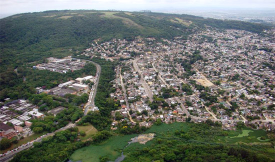 Leia mais sobre o artigo Indígenas ficarão no Morro Santana e processo vai para tentativa de conciliação (23/03/2023)