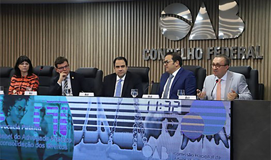 Leia mais sobre o artigo Desembargador Favreto participa de evento que debate o papel da advocacia pública (13/03/2023)