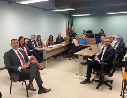 Leia mais sobre o artigo Avanços nas obras de melhorias na Cadeia Pública de Porto Alegre são apresentados em audiência (20/03/2023)