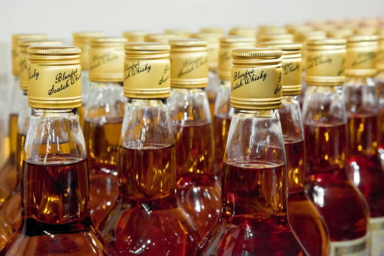 Leia mais sobre o artigo Três homens são condenados por descaminho de whisky (17/04/2023)