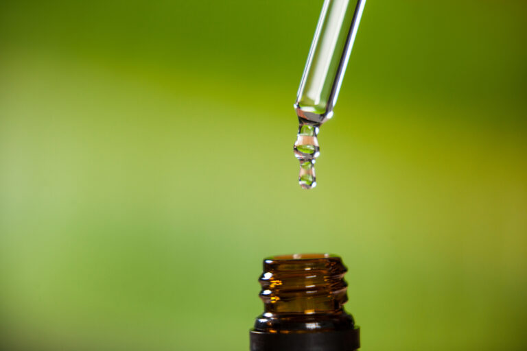 Leia mais sobre o artigo Justiça determina que União forneça medicamento à base de canabidiol para tratamento de fibromialgia (22/05/2023)