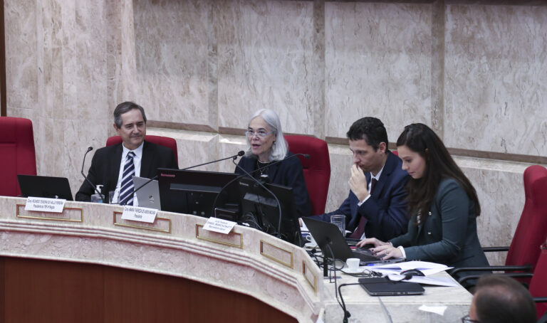 Leia mais sobre o artigo Implantação do SERH no Conselho é anunciada durante sessão plenária (30/05/2023)