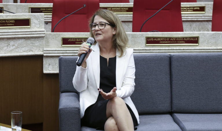 Leia mais sobre o artigo Violência doméstica contra a mulher, um problema de saúde pública (04/05/2023)