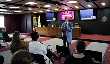 Leia mais sobre o artigo Palestra marca a Semana de Combate ao Assédio e à Discriminação na JFRS (24/05/2023)