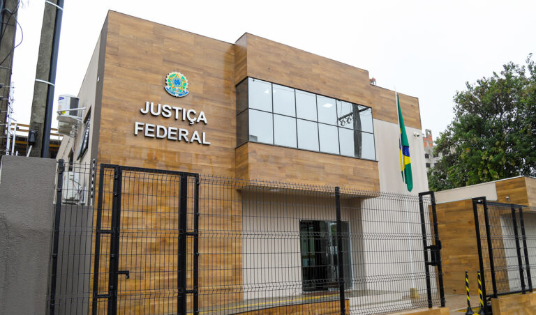 Leia mais sobre o artigo Cerimônia marcou inauguração de nova sede da Justiça Federal em Toledo (PR) (15/06/2023)