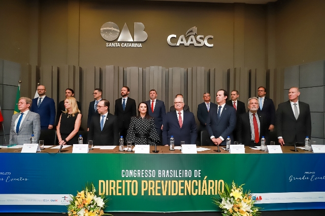 Leia mais sobre o artigo Ministro Edson Fachin abre Congresso de Previdenciário da Ajufesc e OAB/SC (28/07/2023)