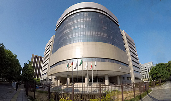 Leia mais sobre o artigo Empresas estrangeiras devem obedecer a requisitos previstos na legislação brasileira para adquirir imóveis rurais (04/07/2023)