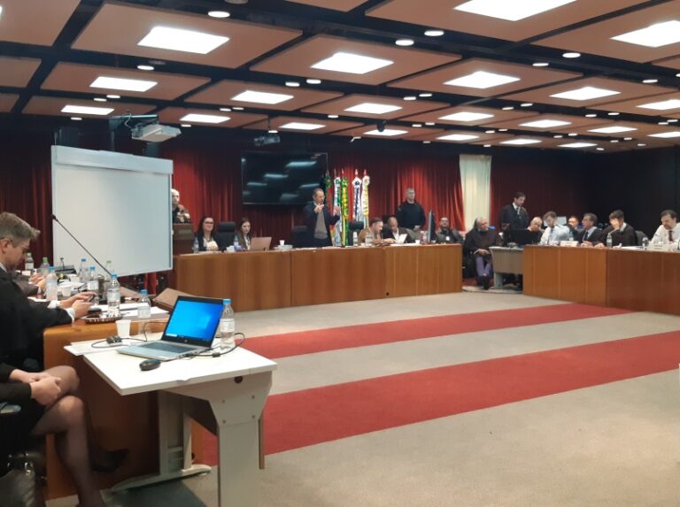 Leia mais sobre o artigo Tribunal do Júri absolve réus acusados do homicídio de Marco Antônio Becker (01/07/2023)