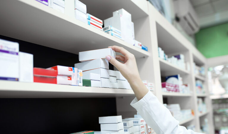 Leia mais sobre o artigo Presença de farmacêutico em dispensário de medicamentos municipal não é obrigatória (24/08/2023)