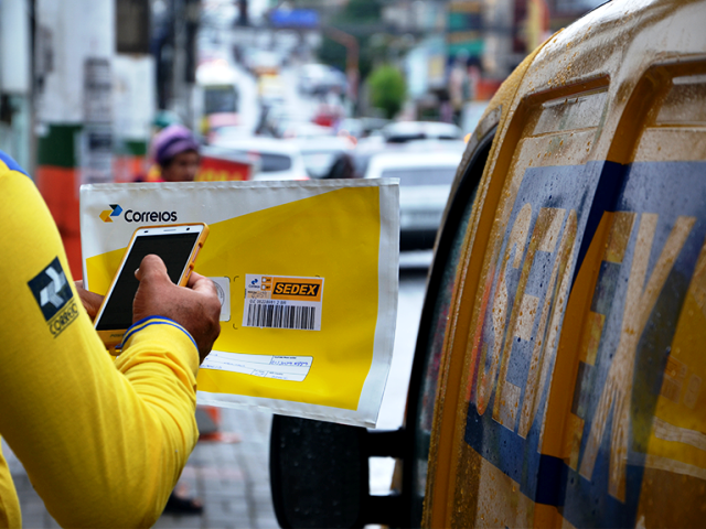Leia mais sobre o artigo Negado pedido dos Correios para cancelar cobrança de taxa de licença de Balneário Camboriú (01/08/2023)