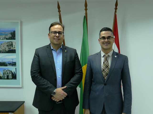 Leia mais sobre o artigo Diretor do Foro recebe presidente da Ajufe (25/08/2023)