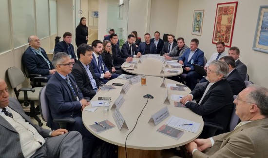 Leia mais sobre o artigo Sistcon inicia tratativas para conciliar ação envolvendo a Ponte Rodoferroviária de Marcelino Ramos (08/08/2023)