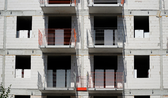 Leia mais sobre o artigo Casal garante término de contratos de compra de imóvel e financiamento por atraso injustificado na construção (31/08/2023)
