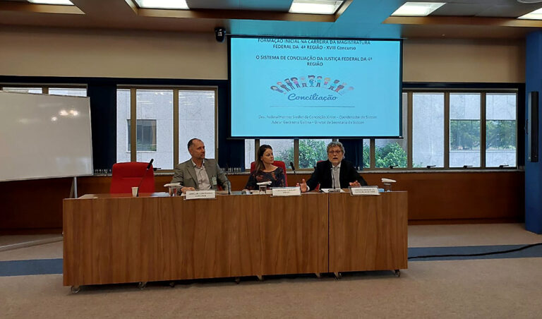 Leia mais sobre o artigo Curso de Formação Inicial aborda mediação, conciliação e tratamento adequado de conflitos (23/01/2024)