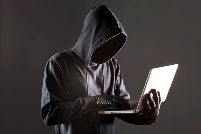 Leia mais sobre o artigo CEF não deve indenizar homem que perdeu dinheiro para receber US$ 1,5 mi de par romântico da Internet (05/02/2024)