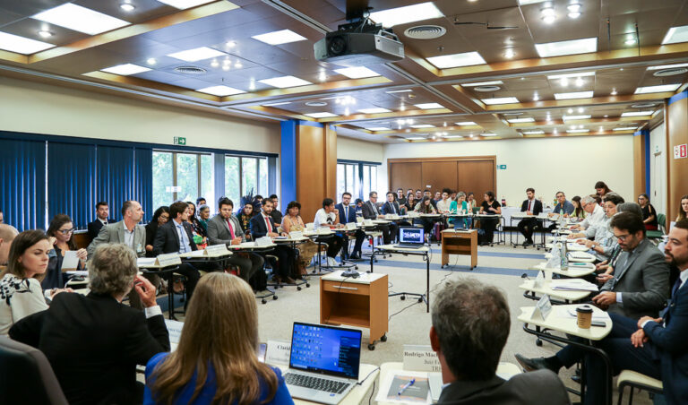 Leia mais sobre o artigo TRF4 realiza audiência que trouxe avanços para acordo entre comunidades Xokleng e Kaigang, ICMBio e Funai (21/02/2024)