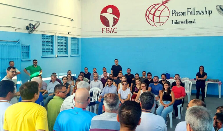 Leia mais sobre o artigo Novos magistrados visitam APAC (08/02/2024)