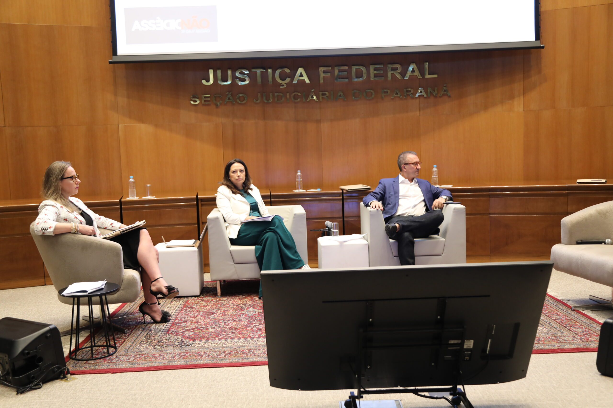 No momento, você está visualizando Assédio: formas de identificar práticas abusivas e como preveni-las foi foco do curso promovido pela Emagis (20/03/2024)