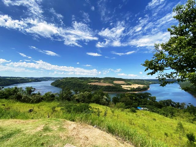 Leia mais sobre o artigo Liminar impede construções em APP do rio Uruguai, em Itapiranga (25/03/2024)