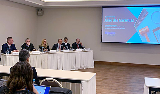 Leia mais sobre o artigo TRF4 promove curso para debater implementação do juiz de garantias (18/04/2024)