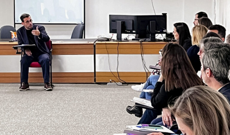 Leia mais sobre o artigo Curso encerra com aula sobre importância da ética, humanização e comunicação na formação de magistrados (06/09/2024)