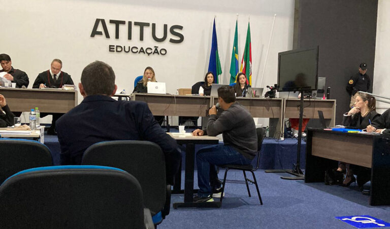 Leia mais sobre o artigo Dois indígenas são condenados por homicídio e tentativa de homicídio (17/10/2024)