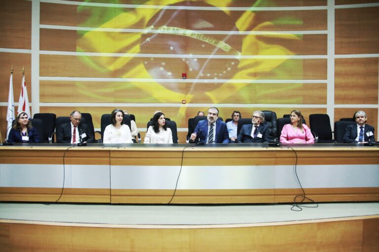 Leia mais sobre o artigo Justiça Federal de Santa Catarina sedia a II Jornada para o Desenvolvimento da Justiça Restaurativa da América Latina (14/11/2024)