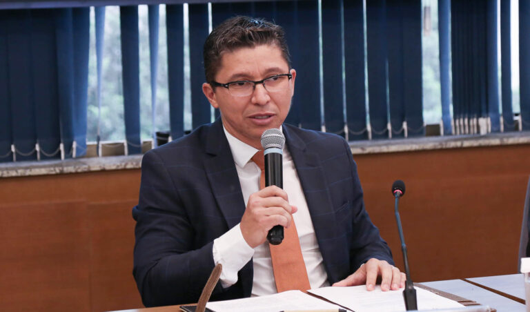 Leia mais sobre o artigo Curso esclarece gestores sobre nova Lei de Licitações e Contratos (26/11/2024)