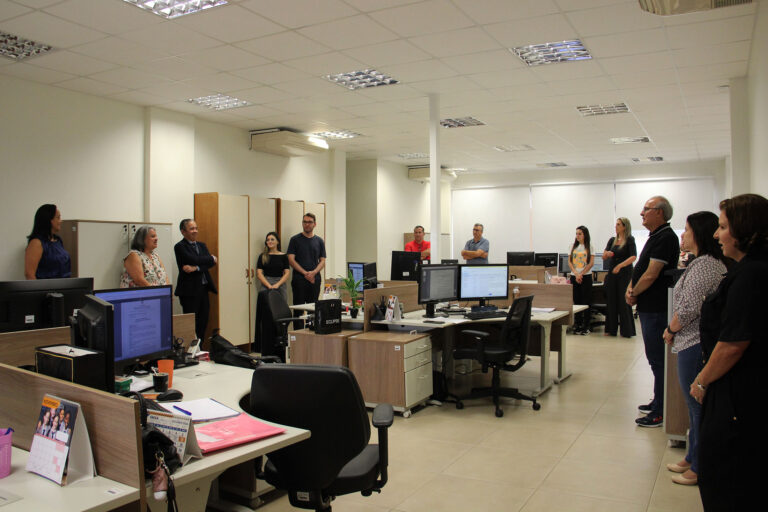 Leia mais sobre o artigo Direção do Foro da JFRS retoma visitas institucionais em sede de Santo Ângelo (29/11/2024)