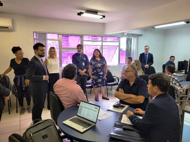Leia mais sobre o artigo Mutirão de conciliações marca despedida de coordenador do Cejuscon de Blumenau (04/12/2024)