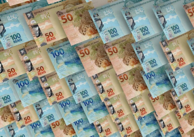 Leia mais sobre o artigo Professor e administrador de curso na Argentina é condenado por promover saída de dinheiro irregularmente para o exterior (05/02/2025)