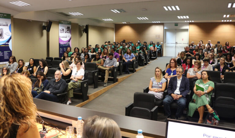 Leia mais sobre o artigo Juíza Marciane Bonzanini representa o TRF4 em evento da Rede de Assistência às Mulheres em Situação de Violência (24/03/2025)