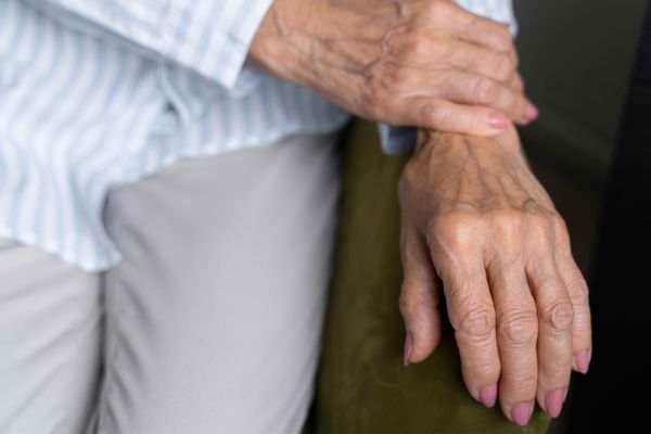 Leia mais sobre o artigo Mulheres com Parkinson e câncer de pâncreas garantem na JFPR isenção de IR nas aposentadorias (26/03/2025)