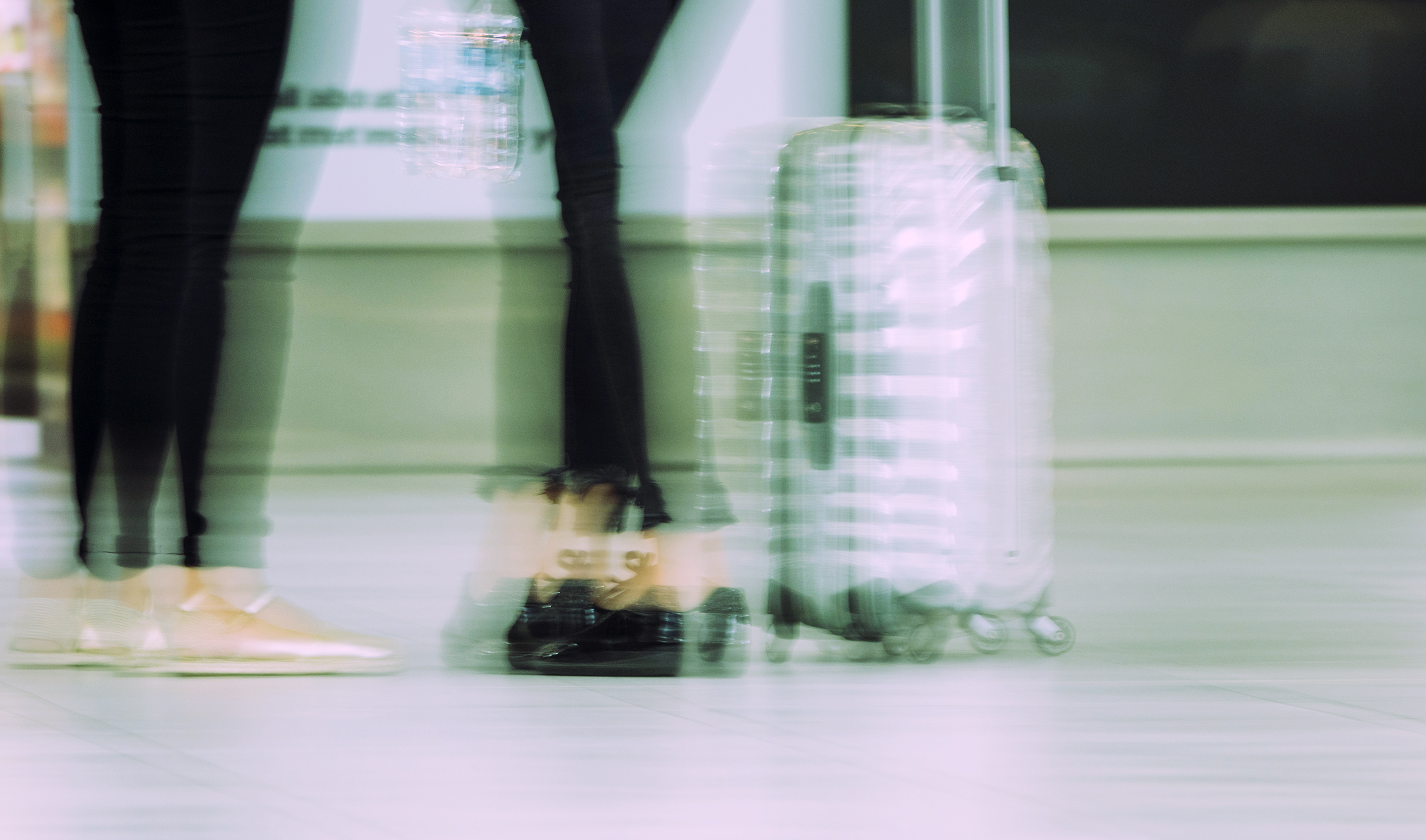 No momento, você está visualizando Mulher presa com ecstasy no Aeroporto Salgado Filho é condenada (27/03/2025)